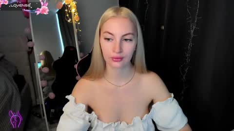 kimmy1_powell online show from 04/13/26, 04:40