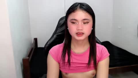 Snapshot of kimmy_fuckinggreat chatting on 02/27/25, 02:32 kim ejara online show from 02/27/25, 02:32