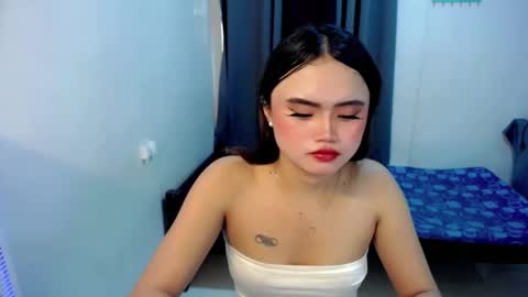 kim ejara online show from 03/29/26, 02:00