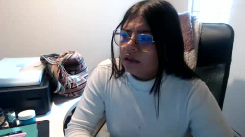 Snapshot of kimmy_kimmy_ chatting on 07/08/26, 12:42 Kimmy online show from 07/08/26, 12:42