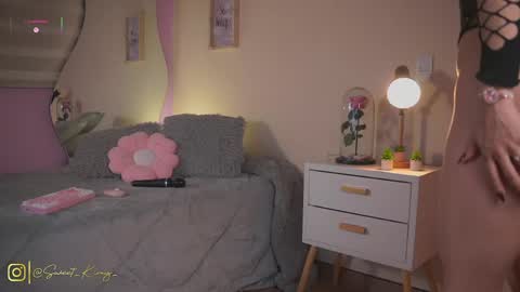 Snapshot of kimmy_sweet_ chatting on 05/26/26, 03:57 Kimmy online show from 05/26/26, 03:57