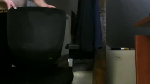 Snapshot of kimononinja76 chatting on 12/22/25, 09:12 kimononija online show from 12/22/25, 09:12