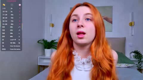 Snapshot of kimplusvibes chatting on 02/12/26, 06:52 online on Wednesday online show from 02/12/26, 06:52