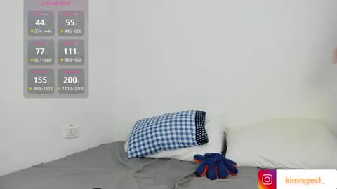 Kim  online show from 01/24/25, 01:03