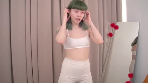 Snapshot of kina_ka chatting on 03/11/25, 08:41 kina_ka online show from 03/11/25, 08:41