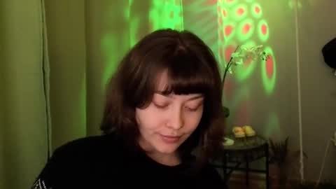 Snapshot of kina_ka chatting on 09/22/25, 10:23 kina_ka online show from 09/22/25, 10:23