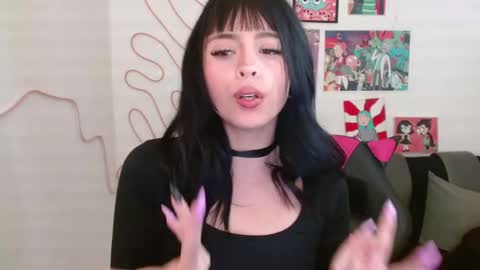 Snapshot of kind_scarlett chatting on 03/11/25, 02:32 Kind Scarlett online show from 03/11/25, 02:32