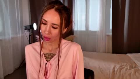 Snapshot of kindfocus chatting on 07/06/26, 03:03 kindfocus online show from 07/06/26, 03:03