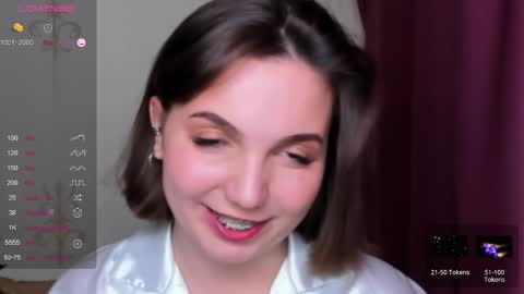 Snapshot of kindhazelhere_ chatting on 01/12/25, 10:02 Hazel online show from 01/12/25, 10:02