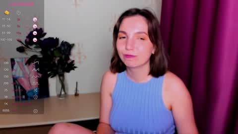 Snapshot of kindhazelhere_ chatting on 09/15/25, 08:47 Hazel online show from 09/15/25, 08:47