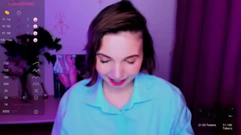 Snapshot of kindhazelhere_ chatting on 10/16/25, 02:34 Hazel online show from 10/16/25, 02:34
