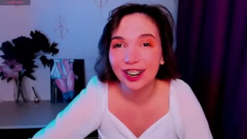 Hazel online show from 10/21/25, 08:15