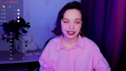 Hazel online show from 11/21/25, 07:45