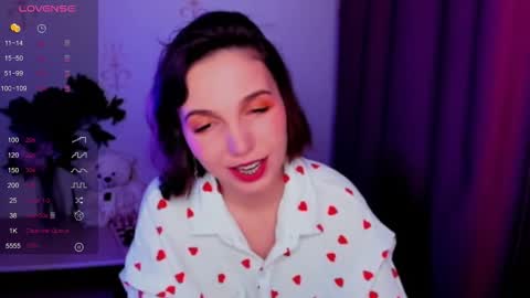 Hazel online show from 11/22/25, 07:13