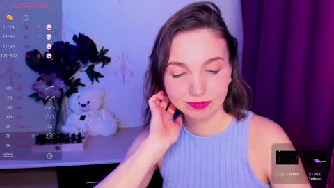 Hazel online show from 02/15/26, 07:51