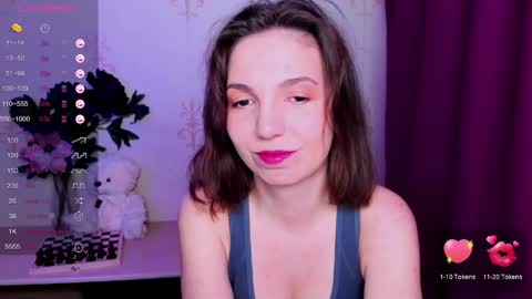 Hazel online show from 03/24/26, 08:03