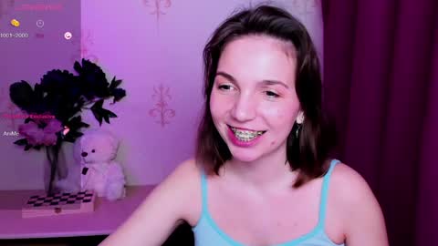 Hazel online show from 04/05/26, 11:18