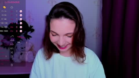 Hazel online show from 06/09/26, 04:13