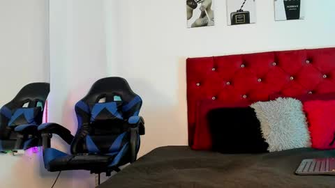 king_ares1 online show from 04/23/26, 11:09