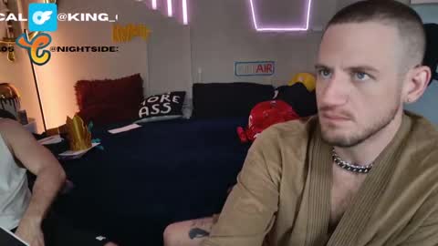 Snapshot of king_cal_ chatting on 01/19/25, 11:21 king_cal_ online show from 01/19/25, 11:21