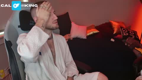 Snapshot of king_cal_ chatting on 03/07/25, 04:44 king_cal_ online show from 03/07/25, 04:44