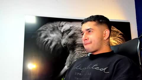 Angel Falconer online show from 11/26/25, 03:18