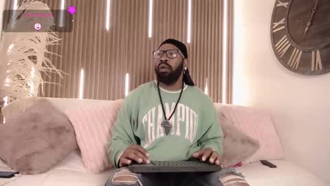 Malik  online show from 09/18/25, 01:02