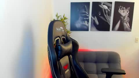 king_of_kings__ online show from 02/19/25, 03:28