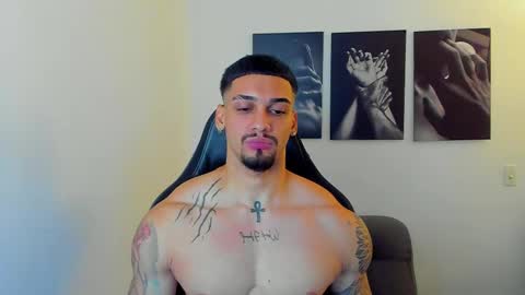 king_of_kings__ online show from 10/04/25, 05:55