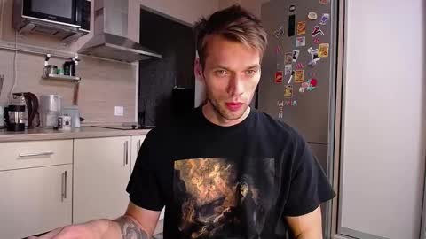 Snapshot of king_pong chatting on 10/05/25, 01:20 king_pong online show from 10/05/25, 01:20