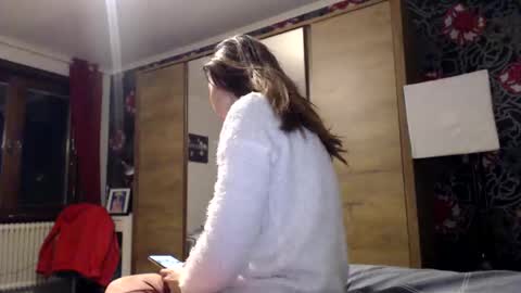 sexysexyhotwetpinkredpussy online show from 04/15/26, 09:04