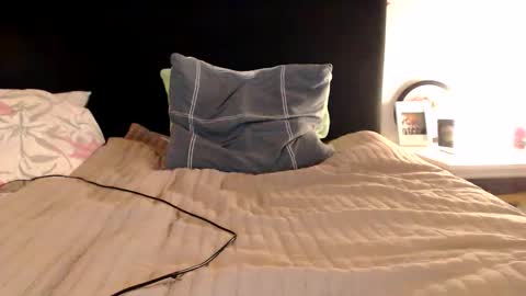 sexysexyhotwetpinkredpussy online show from 04/18/26, 09:15