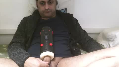  ivano corona  online show from 11/15/25, 11:18