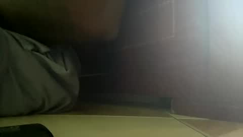 Snapshot of kingdavidmaster chatting on 01/25/25, 08:42 King online show from 01/25/25, 08:42