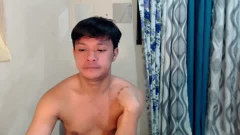 Snapshot of kingdomcum96 chatting on 06/27/26, 10:37 kingdomcum96 online show from 06/27/26, 10:37