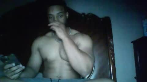 Snapshot of kingdreck28 chatting on 10/24/25, 05:04 kingdreck28 online show from 10/24/25, 05:04