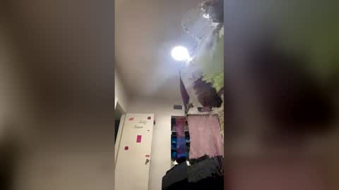 kingecstasyxxxddd online show from 04/22/26, 07:33