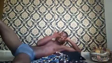 kingemizzy online show from 10/26/25, 06:52