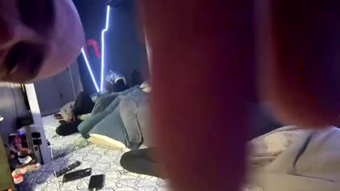 Snapshot of kingemul chatting on 11/01/25, 09:11 Emul King online show from 11/01/25, 09:11