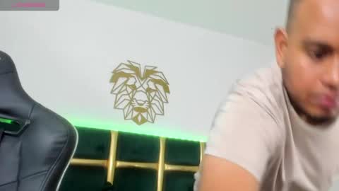 Snapshot of kingg_jay chatting on 05/08/26, 12:10 kingg_jay online show from 05/08/26, 12:10