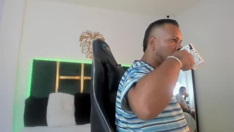 Snapshot of kingg_jay chatting on 05/23/26, 12:09 kingg_jay online show from 05/23/26, 12:09