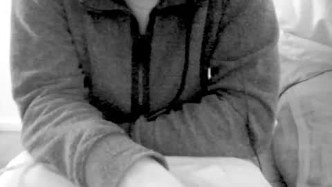 Snapshot of kingindisguise69 chatting on 02/07/25, 02:40 kingindisguise69 online show from 02/07/25, 02:40