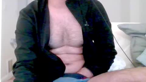 Snapshot of kingindisguise69 chatting on 02/23/25, 03:18 kingindisguise69 online show from 02/23/25, 03:18