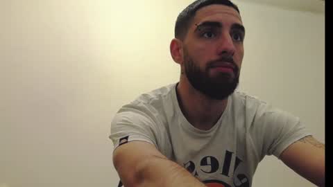 Snapshot of kingkarlos_ chatting on 12/17/24, 05:26 KingKarlos online show from 12/17/24, 05:26