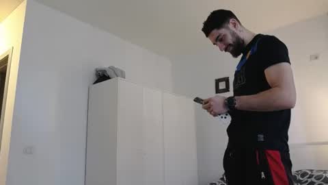 Snapshot of kingkarlos_ chatting on 03/05/25, 12:55 KingKarlos online show from 03/05/25, 12:55