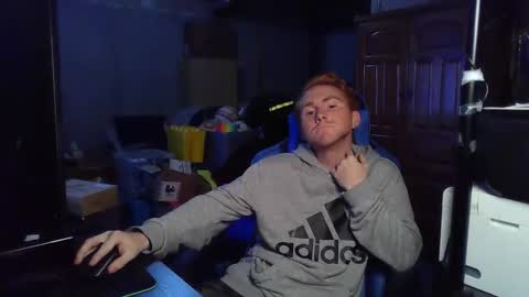 Master  King Tommy online show from 10/25/25, 06:10