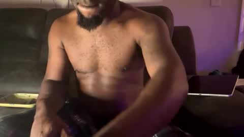 kingofkingz74 online show from 10/30/25, 02:35