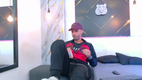 Snapshot of kingoftemptation chatting on 07/22/26, 03:31 KING online show from 07/22/26, 03:31