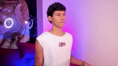  A L E X  online show from 12/02/25, 09:36