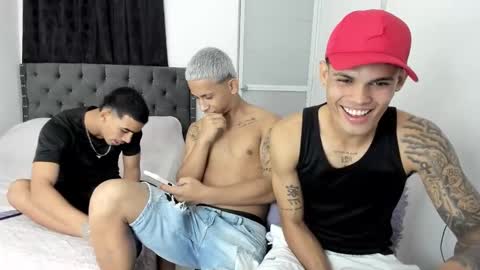 DOMINANT ALPHA KINGS online show from 11/30/25, 10:47